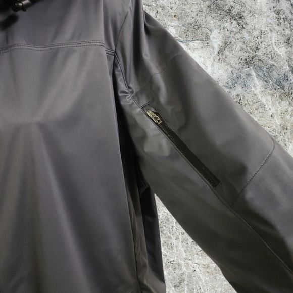 NWOT Champion tactical women's softshell jacket size XS, M, L, 2XL - Picture 5 of 5